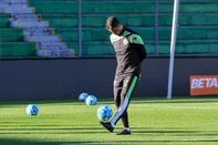 CAXIAS DO SUL, RS, BRASIL, 01/08/2023. Treino do Juventude no estádio Alfredo Jaconi. Técnico Thiago Carpini (Neimar De Cesero/Agência RBS)Indexador: NEIMAR DE CESERO<!-- NICAID(15498079) -->