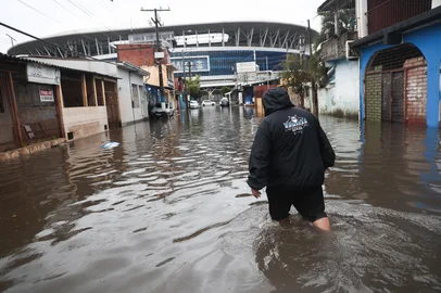PORTO ALEGRE, RS, BRASIL, 18-06-2025: chuva forte provoca alagamentos na zona norte de Porto Alegre. Foto: Jonathan Heckler/Agência RBS<!-- NICAID(16062547) -->