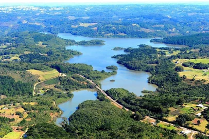 Andréia Copini / Samae / Divulgaçao Parada programada pode afetar abastecimento do Sistema Faxinal neste domingo <!-- NICAID(15109498) -->