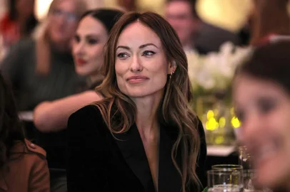 ELLE's 29th Annual Women In Hollywood Celebration Presented By Ralph Lauren, Amyris And Lexus - ShowLOS ANGELES, CALIFORNIA - OCTOBER 17: Honoree Olivia Wilde attends ELLE's 29th Annual Women in Hollywood celebration presented by Ralph Lauren, Amyris and Lexus at Getty Center on October 17, 2022 in Los Angeles, California.   Amy Sussman/Getty Images for ELLE/AFP (Photo by Amy Sussman / GETTY IMAGES NORTH AMERICA / Getty Images via AFP)Editoria: ACELocal: Los AngelesIndexador: AMY SUSSMANSecao: celebrityFonte: GETTY IMAGES NORTH AMERICA<!-- NICAID(15238982) -->