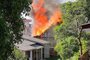 Incêndio destrói casa no bairro Santo Antônio em Caxias<!-- NICAID(14927723) -->