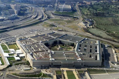 (FILES) This file photo taken on December 26, 2011 shows the Pentagon building in Washington, DC. - The Pentagon will make Covid-19 vaccinations mandatory for all members of the US military by mid-September, according to a memo from Defense Secretary Lloyd Austin August 9, 2021. (Photo by STAFF / AFP)<!-- NICAID(14858581) -->