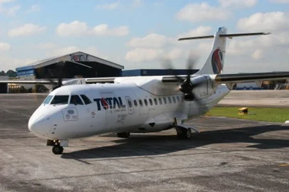 Avião da Total Linhas Aéreas, empresa de Minas Gerais.  Foto: João Henrique / Divulgação<!-- NICAID(16006761) -->
