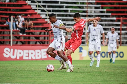 Primeiro tempo do jogo entre São Luiz e Caxias, pela Taça Farroupilha, no Estádio 19 de Outubro, em Ijuí. Pelo Gauchão 2026.<!-- NICAID(16226772) -->