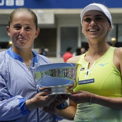 Jelena Ostapenko, Lyudmyla Kichenok, tênis