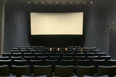 Cinemateca Paulo Amorim<!-- NICAID(14793024) -->