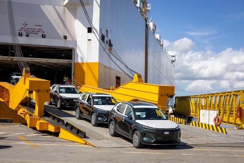 Geely EX5 h&iacute;brido plug-in chega ao Brasil para lan&ccedil;amento em abril