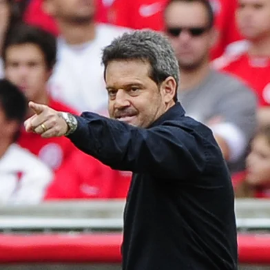 PORTO ALEGRE, RS, BRASIL - 08.05.2016 : Internacional enfrenta o Juventude pela final do Campeonato Gaúcho 2016, no estádio Beira-Rio. Na foto, o técnico do Inter Argel Fucks. (FOTO: FÉLIX ZUCCO/AGÊNCIA RBS, Editoria Esportes)<!-- NICAID(12185443) -->