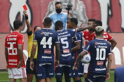 futebol, brasileirão, inter, fortaleza, beira-rio<!-- NICAID(14893348) -->