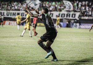 Fernanda Trindade / Athletic Club Fernanda Trindade / Athletic Club