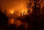 Maior incêndio do ano na Califórnia provoca fuga de milhares de moradores