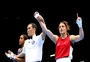 Katie Taylor pendura as luvas diante de 80 mil fãs e se torna mais uma lenda do boxe