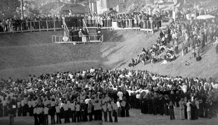 Álbum do Centenário da Imigração Italiana 1875-1975 / Reprodução