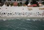 Epidemia de diarreia e locais impróprios para banho em Santa Catarina colocam veranistas e autoridades em alerta