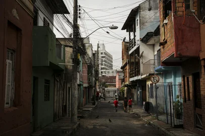 Porto Alegre, RS, Brasil, 26-07-2023: Quilombo urbano Areal da Baronesa, na Avenida Luiz Guaranha, no bairro Menino Deus. IBGE divulga em breve resultados do Censo 2022, que inclui dados sobre população quilombola. Foto: Mateus Bruxel / Agência RBS<!-- NICAID(15492712) -->