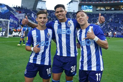 futebol, porto, pepê