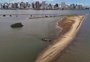"A estiagem expõe esses bancos de areia e dá a impressão de que eles são maiores", explica especialista
