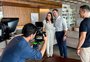 Eduardo Leite grava material de campanha com Juliana Brizola para afastar polarização