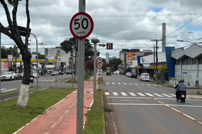 Infrações de trânsito por avanço de sinal e velocidade disparam em Passo Fundo<!-- NICAID(16206523) -->
