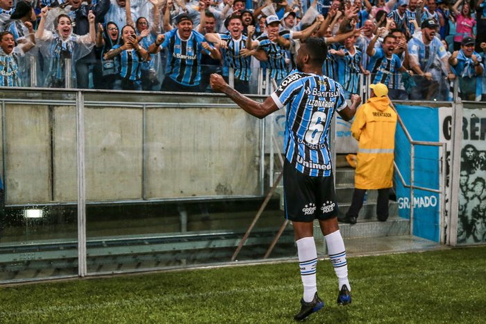 Leonardo Gomes voltar a jogar pelo Grêmio após 743 dias afastado