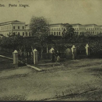 Hospital São Pedro no início do século 20Sem data exataMas é posterior a 1903, quando foi inaugurado o sexto bloco<!-- NICAID(15467078) -->