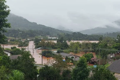 Sinimbu ficou totalmente alagada e centenas de residências foram derrubadas ou danificadas