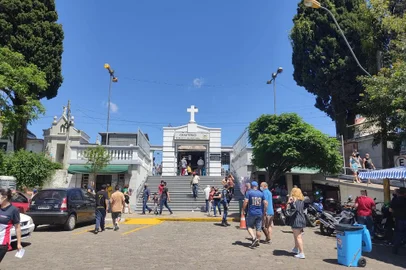 Movimento no Dia de Finados em Caxias do Sul<!-- NICAID(14930629) -->