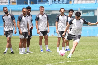 Grêmio<!-- NICAID(16381876) -->