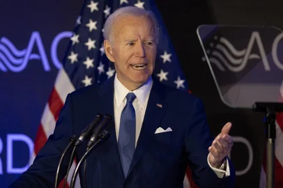 SCOTT OLSON / GETTY IMAGES NORTH AMERICA / Getty Images via AFP CHICAGO, ILLINOIS - APRIL 15: Former U.S. President Joe Biden speaks at a conference hosted by the Advocates, Counselors, and Representatives for the Disabled (ACRD) on April 15, 2025 in Chicago, Illinois. ACRD champions the rights of those who depend on Social Security and disability services. Scott Olson/Getty Images/AFP (Photo by SCOTT OLSON / GETTY IMAGES NORTH AMERICA / Getty Images via AFP)<!-- NICAID(16018013) -->