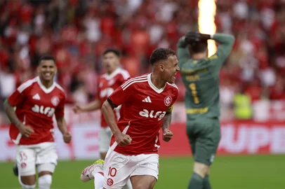 PORTO ALEGRE, RS, BRASIL - 21-09-2025: Grenal 448, válido pela 24ª rodada do Brasileirão. Foto: André Ávila/Agência RBS<!-- NICAID(16129745) -->