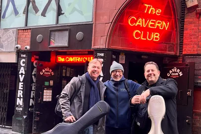 Trio Beatles em Concerto em Londres, no Abbey Road Studios e no Cavern Club.<!-- NICAID(15680224) -->