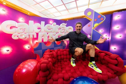 Marcos Mion no novo cenário do Caldeirão<!-- NICAID(15698414) -->