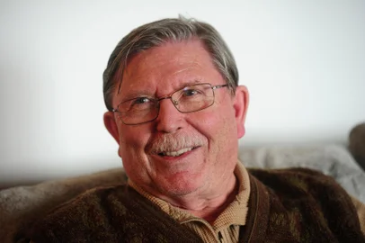 CAXIAS DO SUL, RS, BRASIL, 23/07/2018. CAXIAS DO SUL, RS, BRASIL, 23/07/2018. O escritor, tradutor e professor brasileiro José Clemente Pozenato, terá sua obra adaptada e lançada para o formato de ópera - Ópera O Quatrilho - neste dia 28. (Diogo Sallaberry/Agência RBS) (Diogo Sallaberry/Agência RBS)<!-- NICAID(13660235) -->