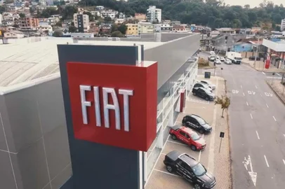 DFSUL FIAT no bairro São José, em Caxias do Sul<!-- NICAID(14845714) -->