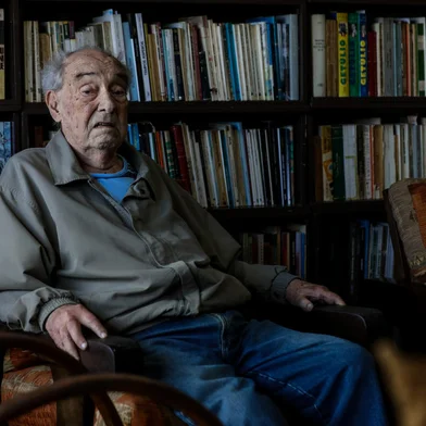 PORTO ALEGRE, RS, BRASIL - 11/11/2021Historiador Sérgio da Costa Franco<!-- NICAID(14938754) -->