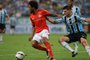 Lance da partida entre Grêmio e Inter na Arena, válida pelo Gauchão. Na foto, Luiz Adriano, do Inter, e Kannemann, do Grêmio.<!-- NICAID(15367832) -->