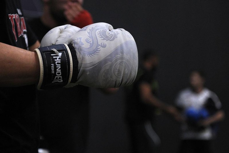 CAXIAS DO SUL, RS, BRASIL, 26/04/2019 - O lutador carioca Thiago Marreta participou de um seminário sobre técnicas de Muay Thai em Caxias do Sul. Ele é o postulante ao cinturão dos meio-pesados do UFC, encara Jon Jones no dia 6 de julho. (Marcelo Casagrande/Agência RBS)<!-- NICAID(14055602) -->