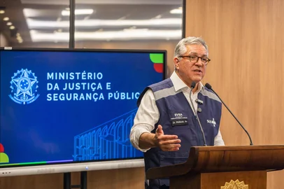 Alexandre Padilha, miunistro da saúde<!-- NICAID(16138056) -->