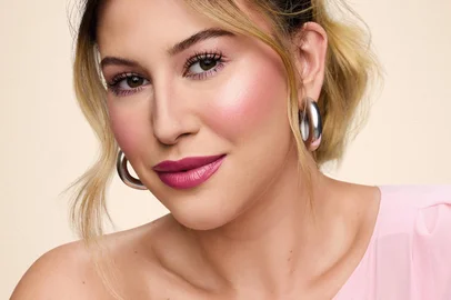 Niina Secrets estará em Caxias do Sul para masterclass no dia 17 de outubro.<!-- NICAID(15882076) -->