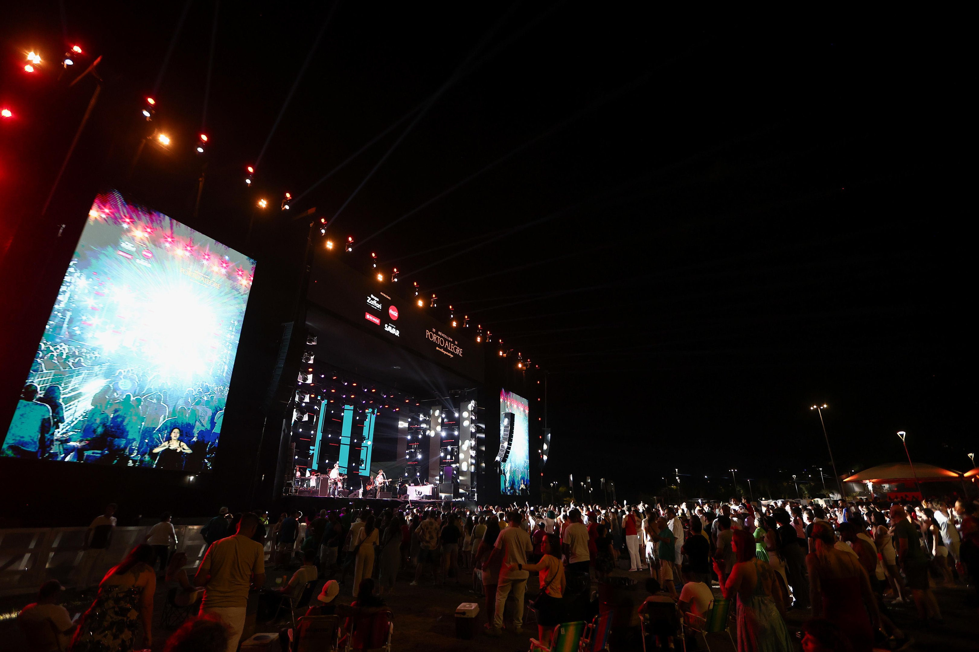 Porto Alegre recebe 2026 com festa no Parque Maur&iacute;cio Sirotsky Sobrinho e shows do grupo Samba 90 Graus e Di Ferrero