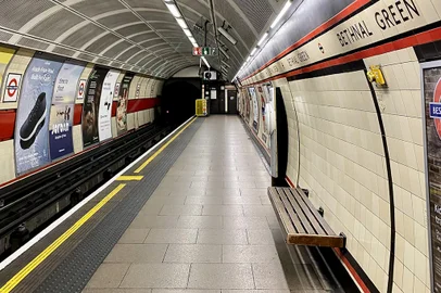 Na capital britânica existe a Empresa de Transporte Público de Londres, TfL.<!-- NICAID(15277714) -->