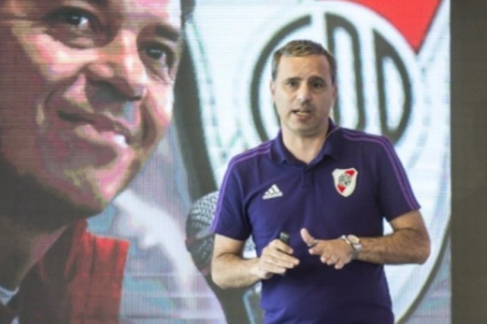 Twitter @gustavitogrossi / Reprodução