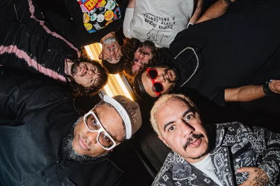 Marcelo D2, BNegão, Formigão, Pedro Garcia e Nobru, a formação atual do Planet Hemp<!-- NICAID(15651869) -->