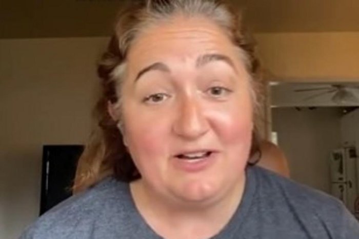 @courtneyhenningnovak Tiktok / Reprodução @courtneyhenningnovak Tiktok / Reprodução