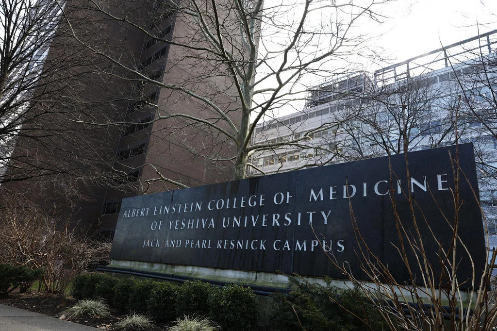 Faculdade de Medicina dos EUA recebe doação de US$ 1 bi e eliminará ...