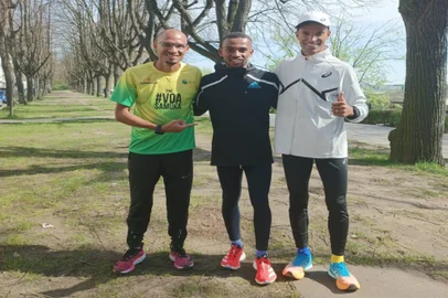 Samuel Nascimento, Daniel do Nascimentoe Johnatas Cruz,  maratona