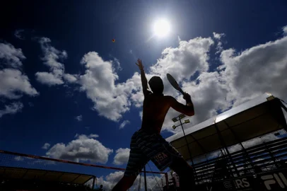 Viamão, RS, Brasil, 24/11/2022 - Sul Special Cup, torneio de Beach Tennis, reúne os melhores jogadores do mundo em Viamão - Foto: Lauro Alves/Agência RBS<!-- NICAID(15274985) -->
