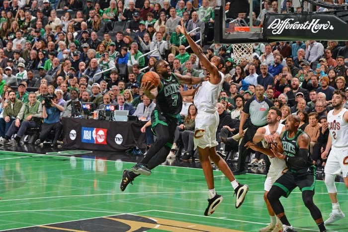 Jesse D. Garrabrant / NBAE / Getty Images / Getty Images via AFP Jesse D. Garrabrant / NBAE / Getty Images / Getty Images via AFP