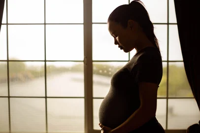 Mulher grávida - Foto: globalmoments/stock.adobe.comFonte: 416615010<!-- NICAID(15812196) -->