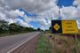PASSO FUNDO, RS, BRASIL, 29/11/2023. Após ensaiar melhora no ano passado, a situação das rodovias gaúchas engatou nova piora. Sete em cada 10 trechos das vias avaliadas no Rio Grande do Sul apresentam algum tipo de problema, segundo pesquisa da Confederação Nacional do Transporte (CNT) divulgada na manhã desta quarta-feira (29). Fotos na RS-324, entre Passo Fundo e Marau. Foto: Mateus Leal/Agência RBS<!-- NICAID(15612204) -->